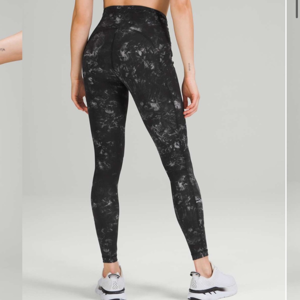 Lululemon Swift Speed High Rise Tight 28'' In Aquila Black Multi